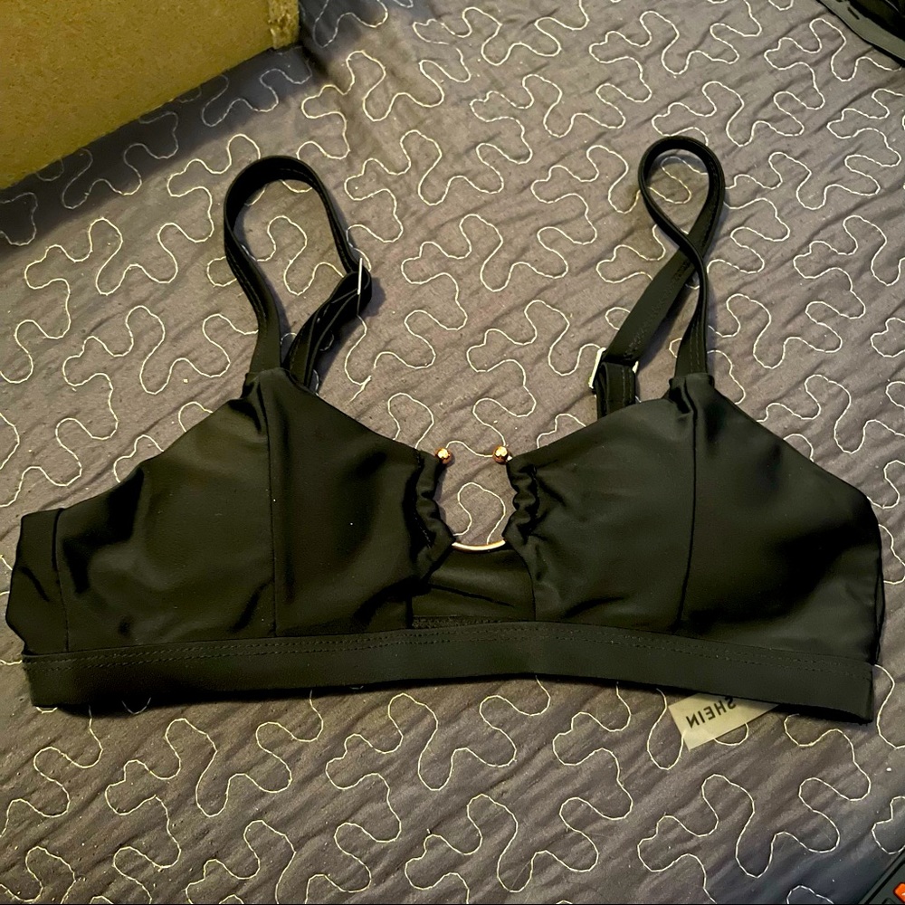 Bikini top